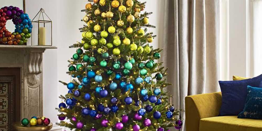 8 Awesome Christmas Tree Trends for 2019 main