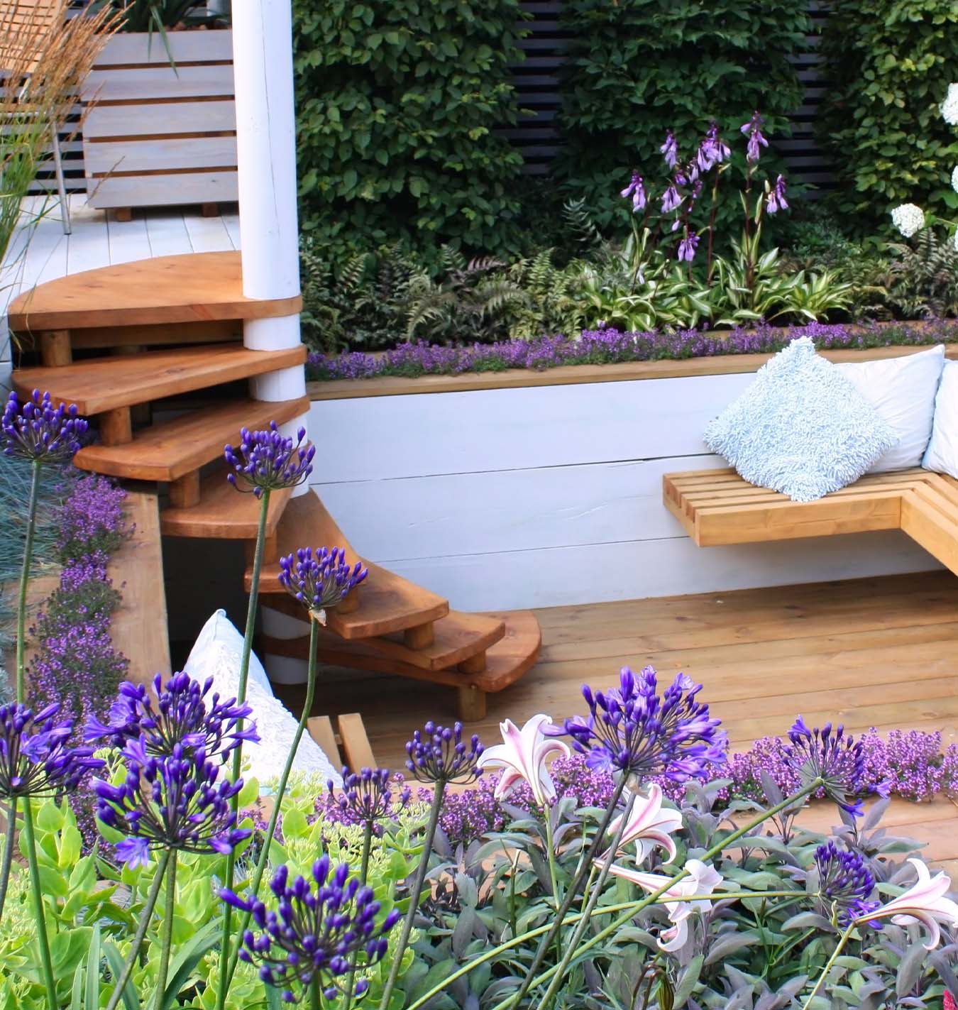 Salisbury Greenhouse-purple flowers and staircase garden