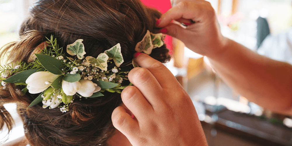 -bridal floral crown Salisbury floral studio