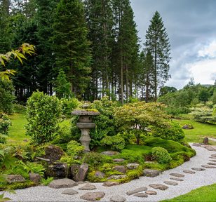 Salisbury Greenhouse | Sherwood Park, St. Albert | Zen Garden Ideas | Calming Garden Space