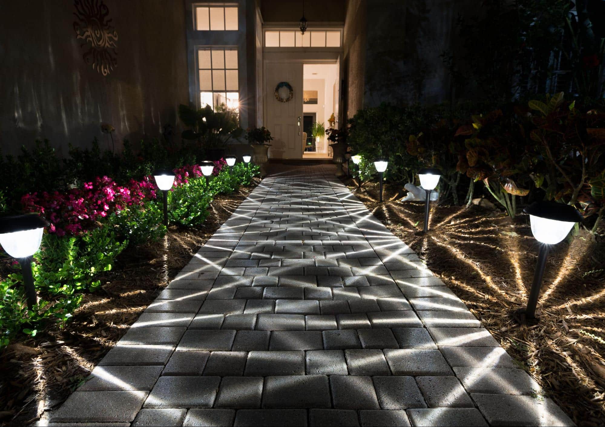 Salisbury Greenhouse | Sherwood Park, St. Albert | Garden Lighting | Well lit path